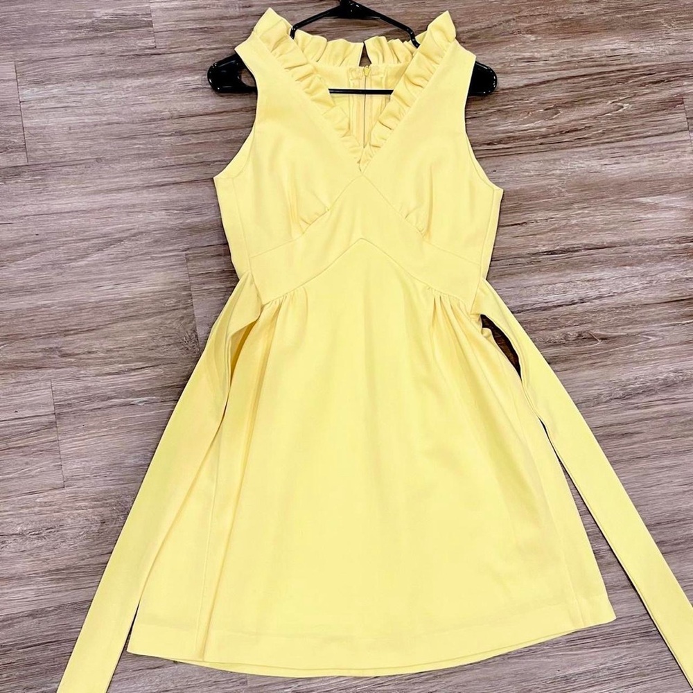 Vintage 1970s Spring Dress Pastel Butter Yellow Mini Mod Gogo 60s 70s S / M